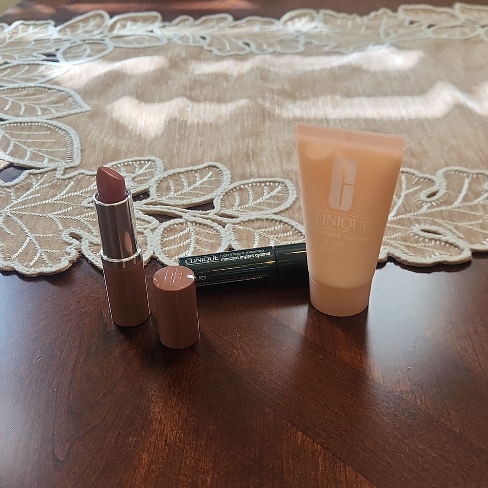 Clinique Makeup Bundle